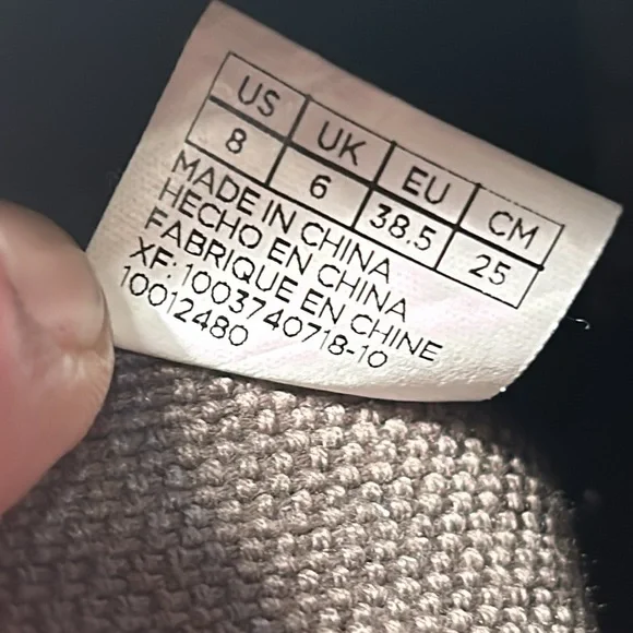 TOMS Women's Esme Desert Taupe Suede Chelsea Boot Size 8. 2.5” heel size - Picture 11 of 15